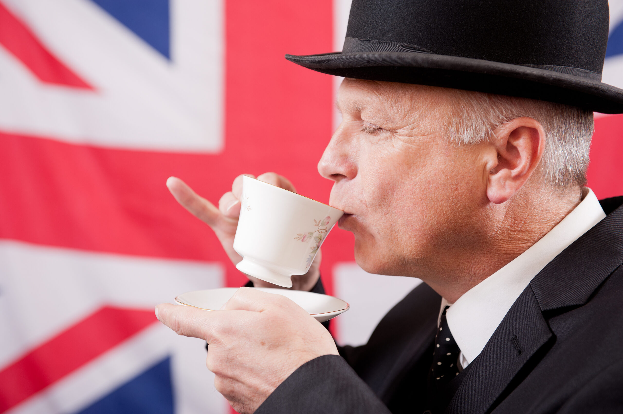 Mind the Gap: A Witty Guide to Learning British Culture